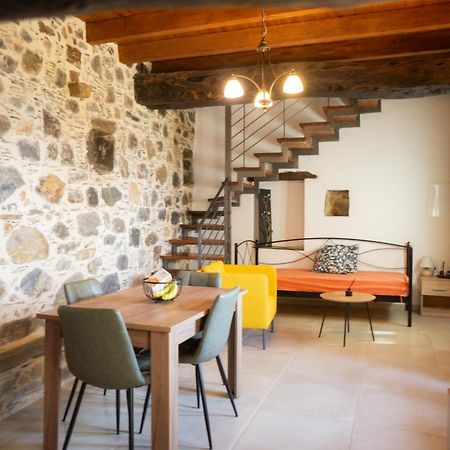 Вилла Alegria Stone House Амигдалокефалион Экстерьер фото