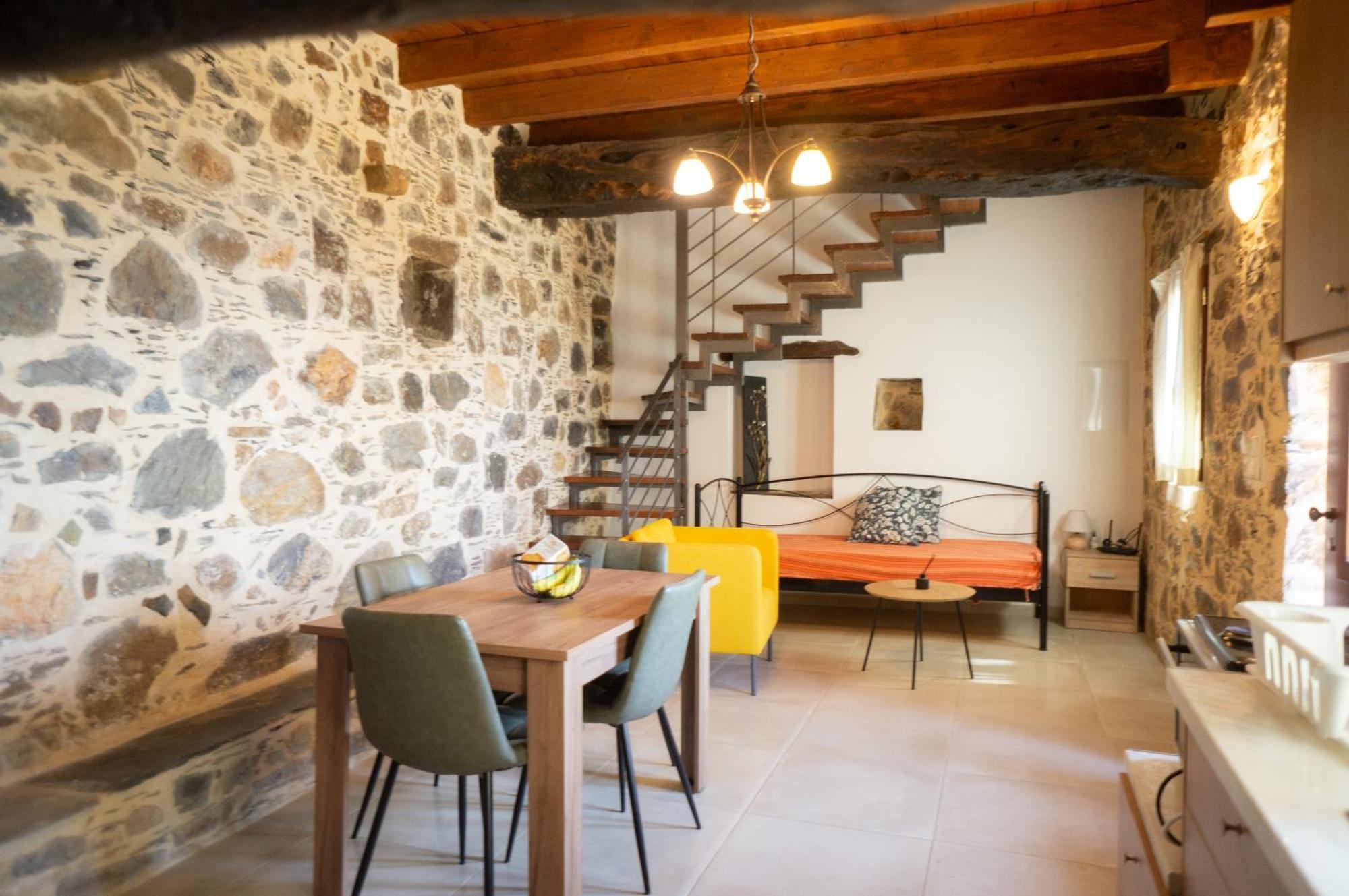 Вилла Alegria Stone House Амигдалокефалион Экстерьер фото